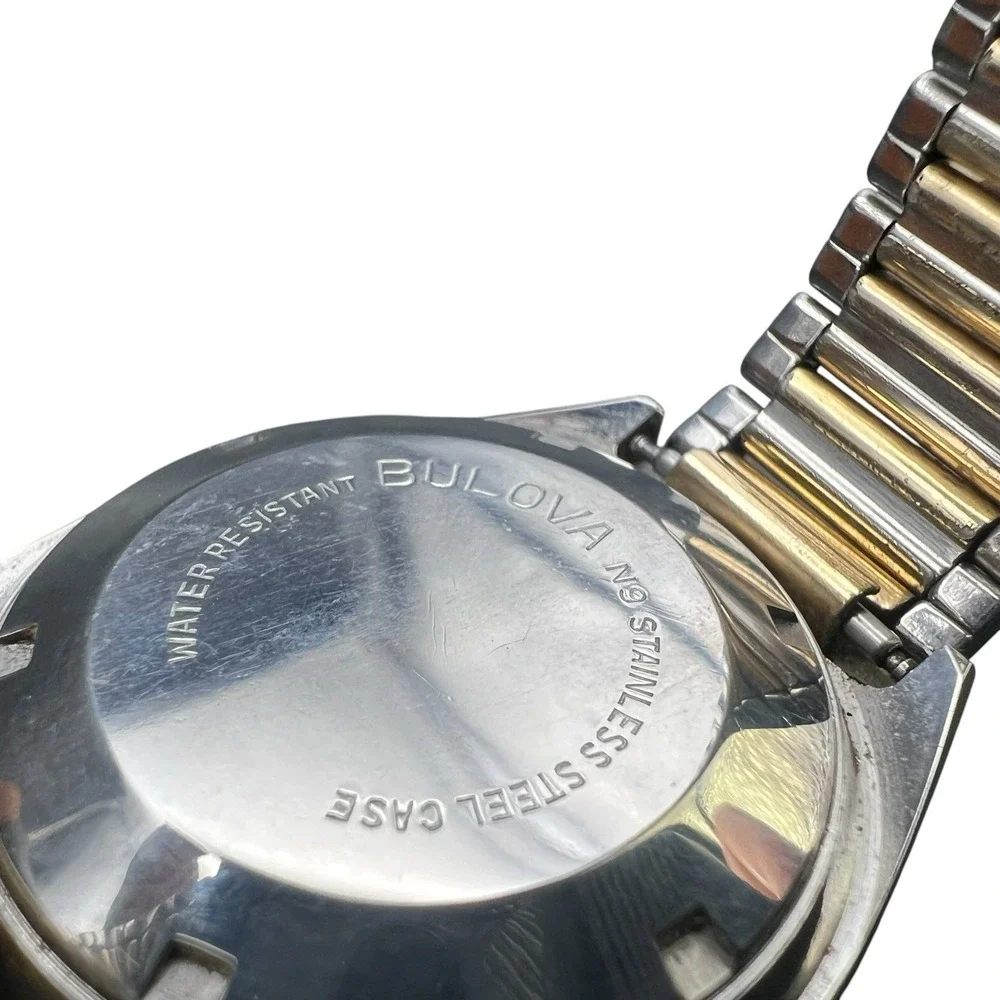 Bulova vintage 1979